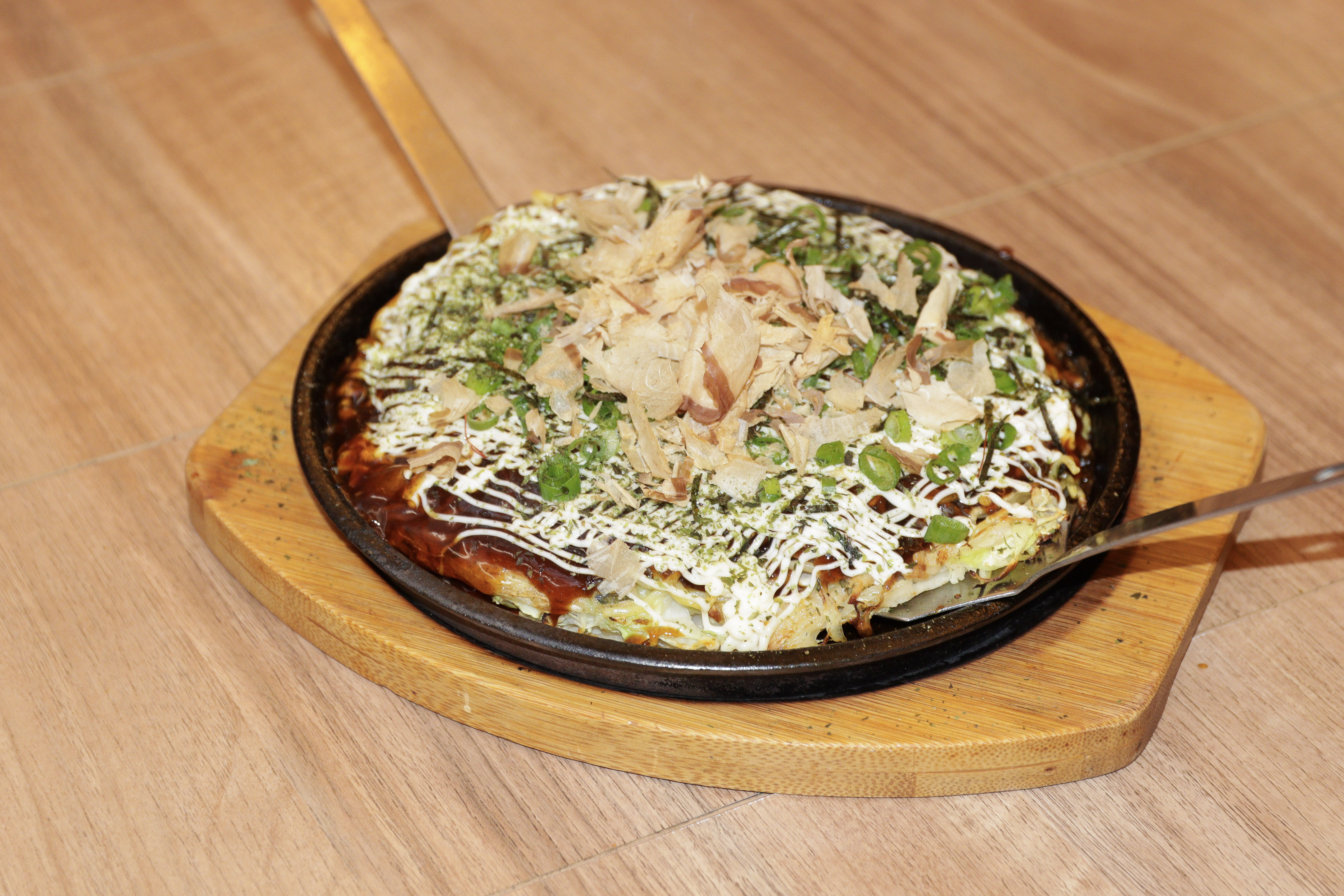 Kansai Buta Okonomiyaki - SOLO RESERVA